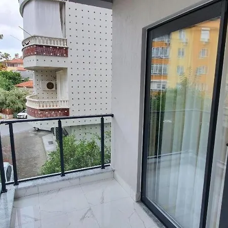 Стильные Апартаменты 1+1 *